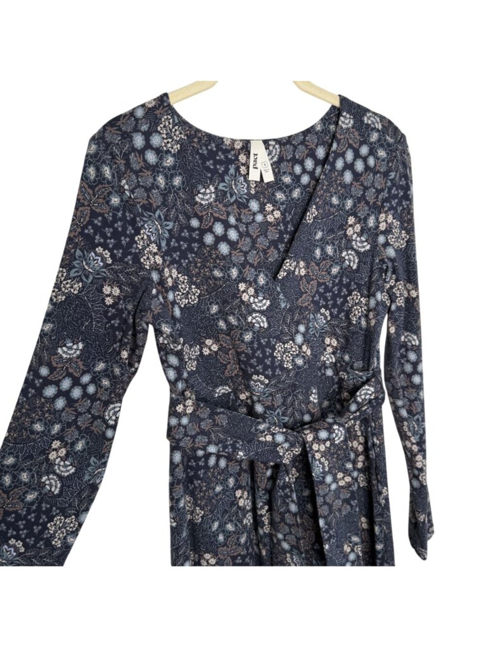 Pact Organic Cotton Navy Floral Faux Wrap Dress, S - Picture 5 of 9